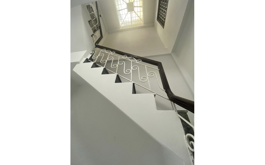 Cho thuê nhà ngõ ô tô Hồ Đắc Di- Đống Đa, 45m2, 3 tầng - Giá 15 Triệu/tháng